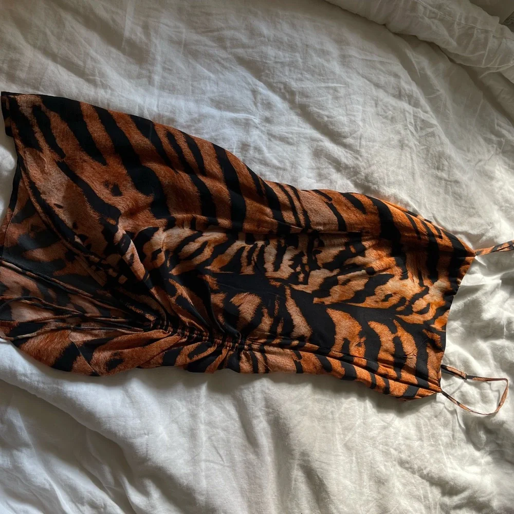 Beach Riot Tiger Dress - Picture 3 of 4